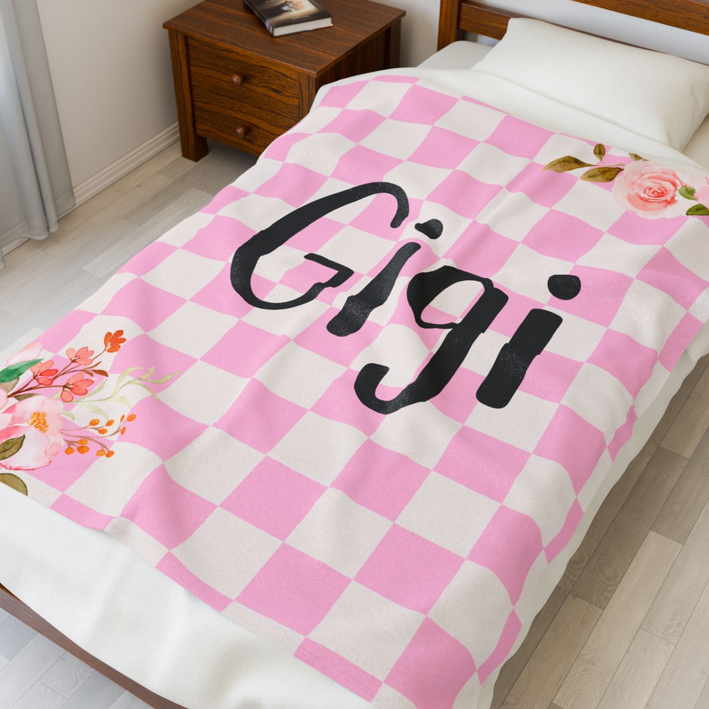 Custom Gigi Mama Mother Mom Meme Grandma Grammy Floral Checkered Plush Blanket for Cozy Comfort