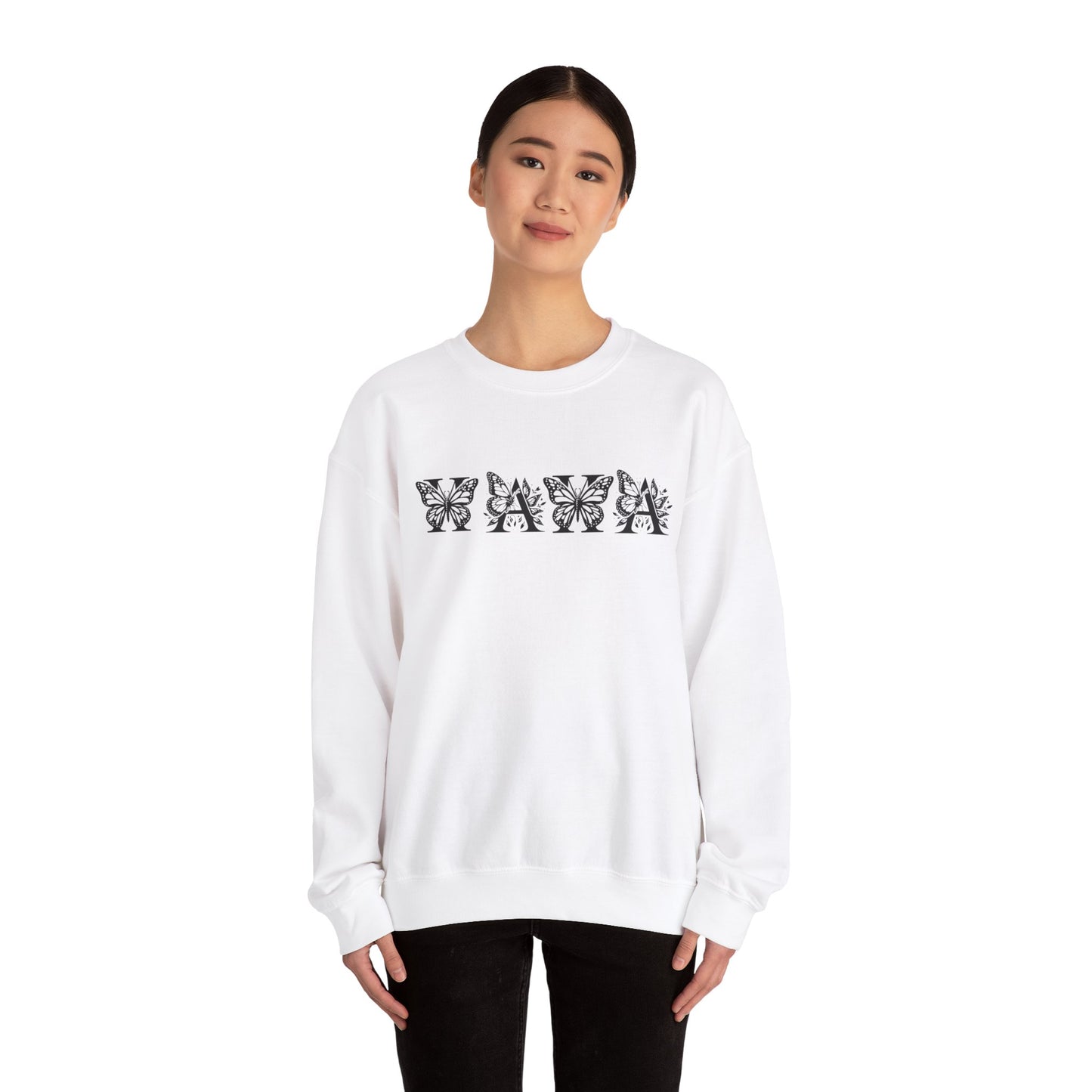 Mama Butterfly Sweatshirt – Cozy & Stylish Gift for Mother’s Day Crewneck Nature Lover Sweatshirt